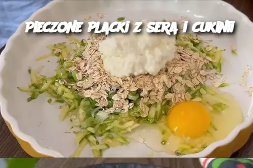 Pieczone placki z sera i cukinii