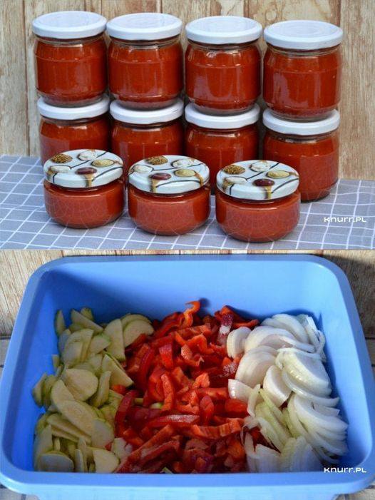 Domowy ketchup z cukinii