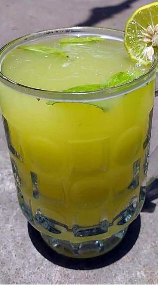 Sok spalający tłuszcz Ananas Cytryna i Imbir